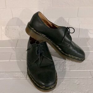 Dr. Martens Air Wair The original leather shoe 1484 circa 90’s